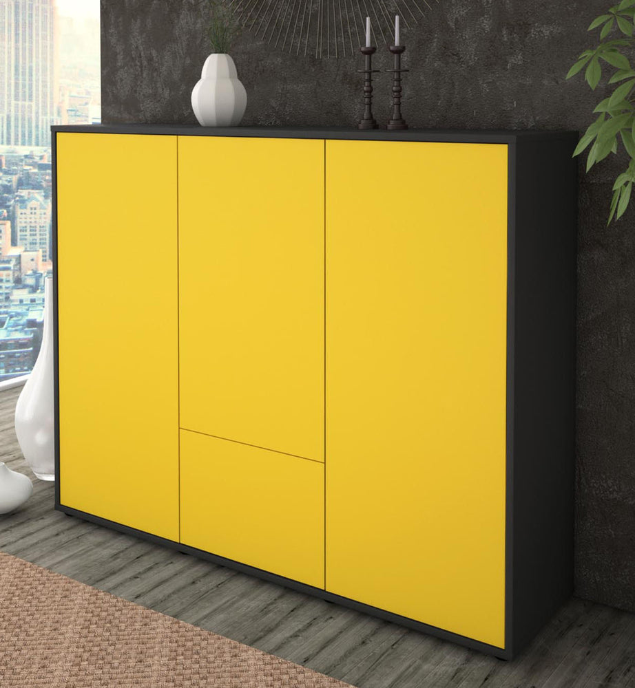 Highboard Maaria, Gelb Studio (136x108x35cm) - Dekati GmbH