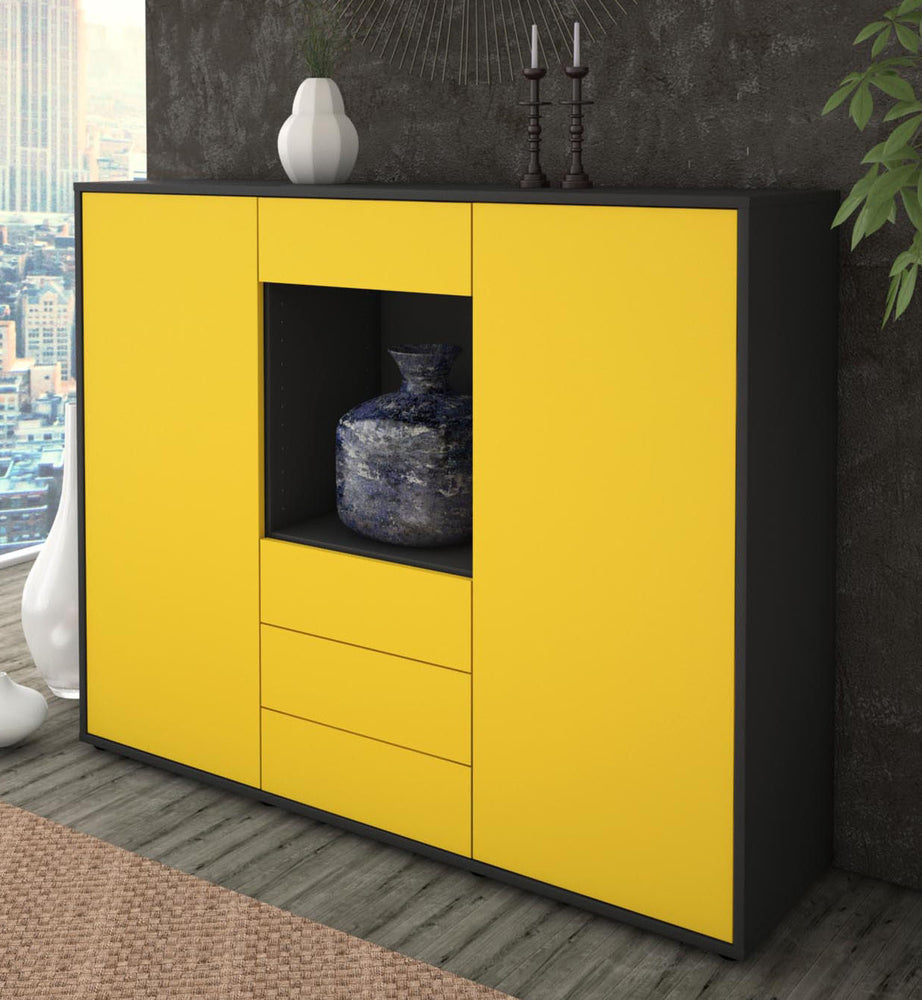 Highboard Mariella, Gelb Studio (136x108x35cm) - Dekati GmbH