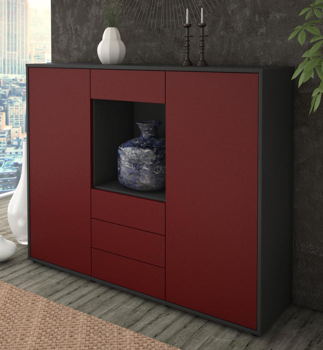 Highboard Mariella, Bordeaux Studio (136x108x35cm) - Dekati GmbH