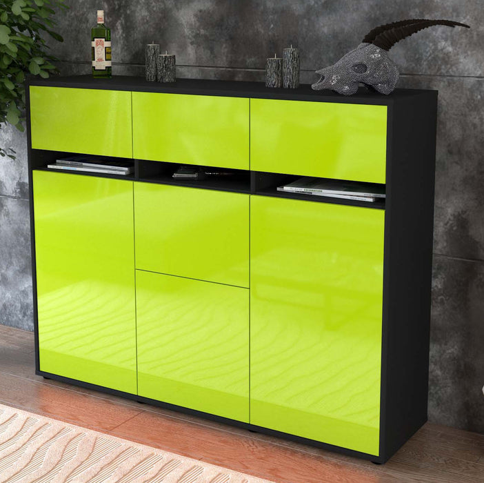 Highboard Neda, Grün Studio (136x108x35cm) - Dekati GmbH