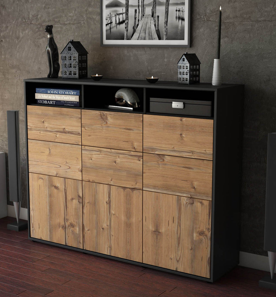 Highboard Tatiana, Pinie Studio (136x108x35cm) - Dekati GmbH