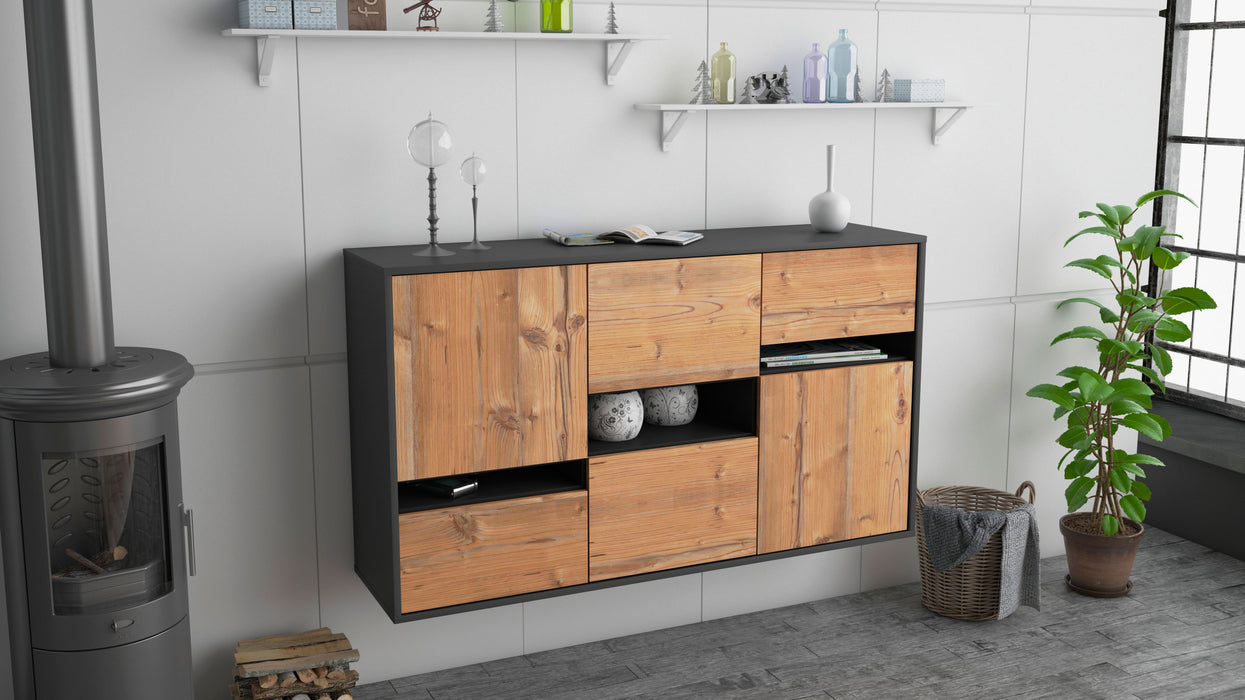 Sideboard Hayward, Pinie, hängend (136x79x35cm)